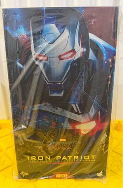 Hot Toys Iron Patriot