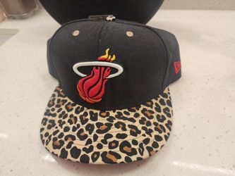RARE Miami Heat NEW ERA Snapback Hat - Cheetah Print / RED Under Brim