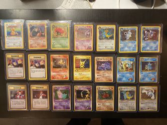 Four Pages Of Pokémon Vintage Holos WOTC Near Mint / Mint