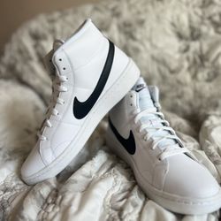 Nike Blazer Size 10
