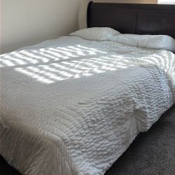 Queen Size Bed