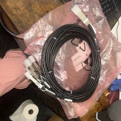 QSFP+ to 4x SFP+ Breakout DAC Cable – 3 Meter  This is a high-speed QSFP+ to 4×SFP+ breakout cable, designed for data center and enterprise networking
