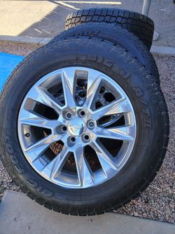 2023 OEM ORIGINAL TAKEOFFS CHEVY SILVERADO LTZ 20 INCH TIRES BIG FOOT ALL-TERRAIN 95 % $ 1095