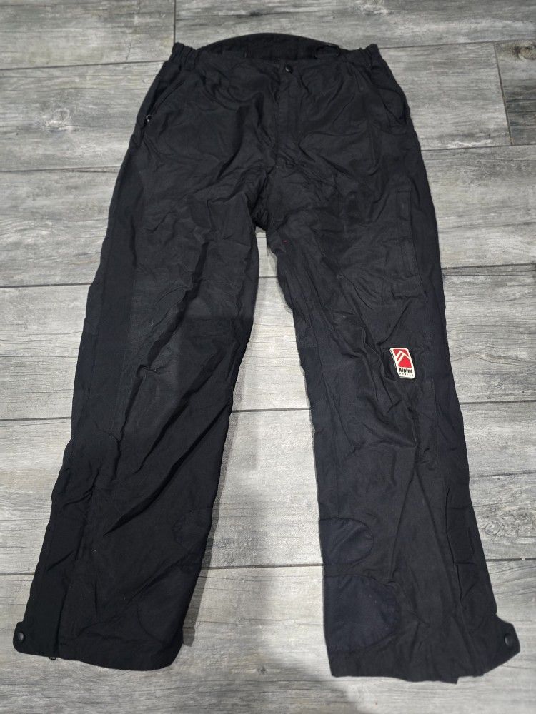 Snowboarding Pants Size Large