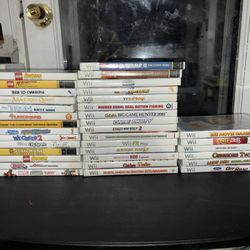 Nintendo Wii Lot With Skylanders Giant Figures