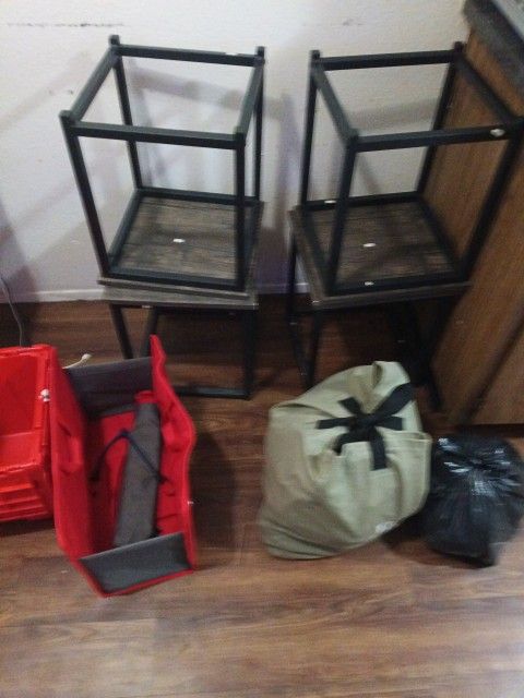 Kitchen Table And 4 Chairs