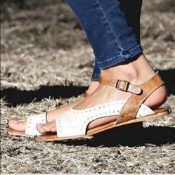 Bedstu Auburn Flat Sandals Size 9.5 brown Rustic Leather Boho VGUC