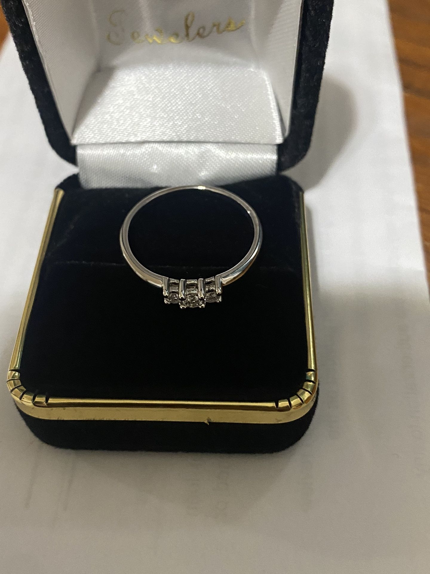 14K White Gold Ring
