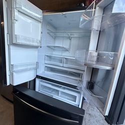 GE SLATE  COUNTER DEPTH REFRIGERATOR SHOWCASE FOOD 