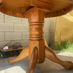Solid Wood Round Dining Table – Sturdy & Beautiful! 