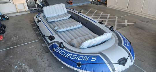 New intex incursion 5 man raft