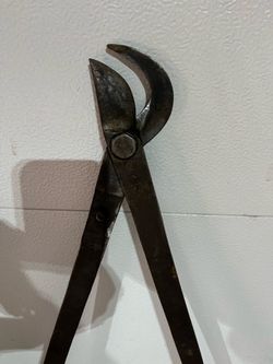 COMMERCIAL GARDENING TOOLS