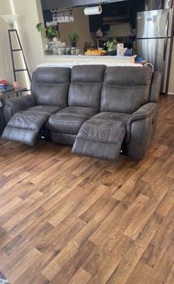 Sofa Recliner. Chocolate Nothing Wrong 1 Year Old