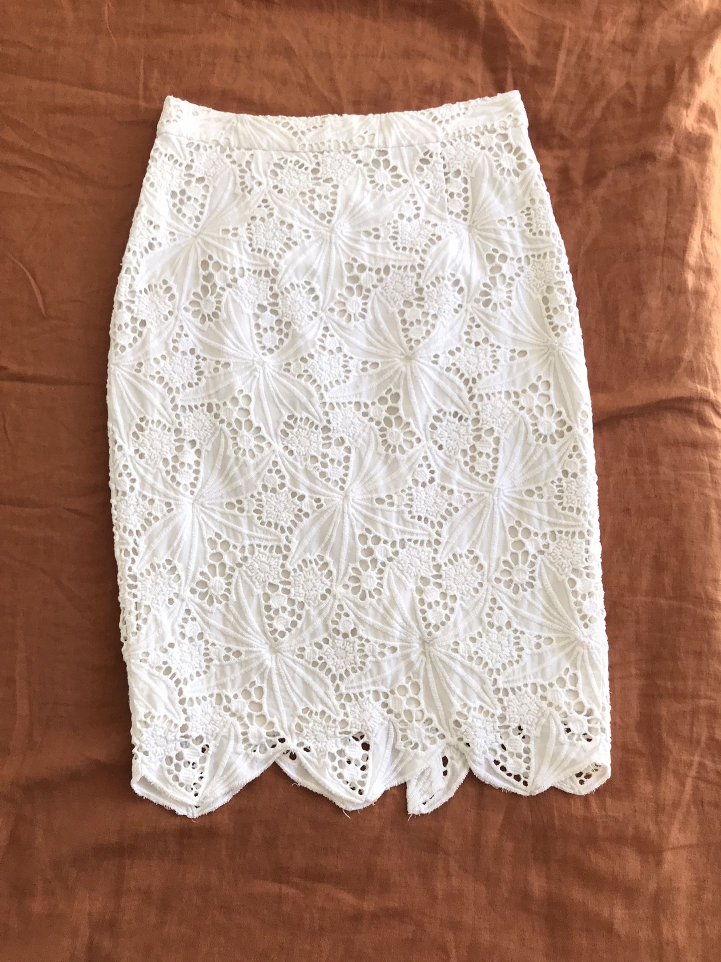 Ivory Lace Pencil Skirt Size 4