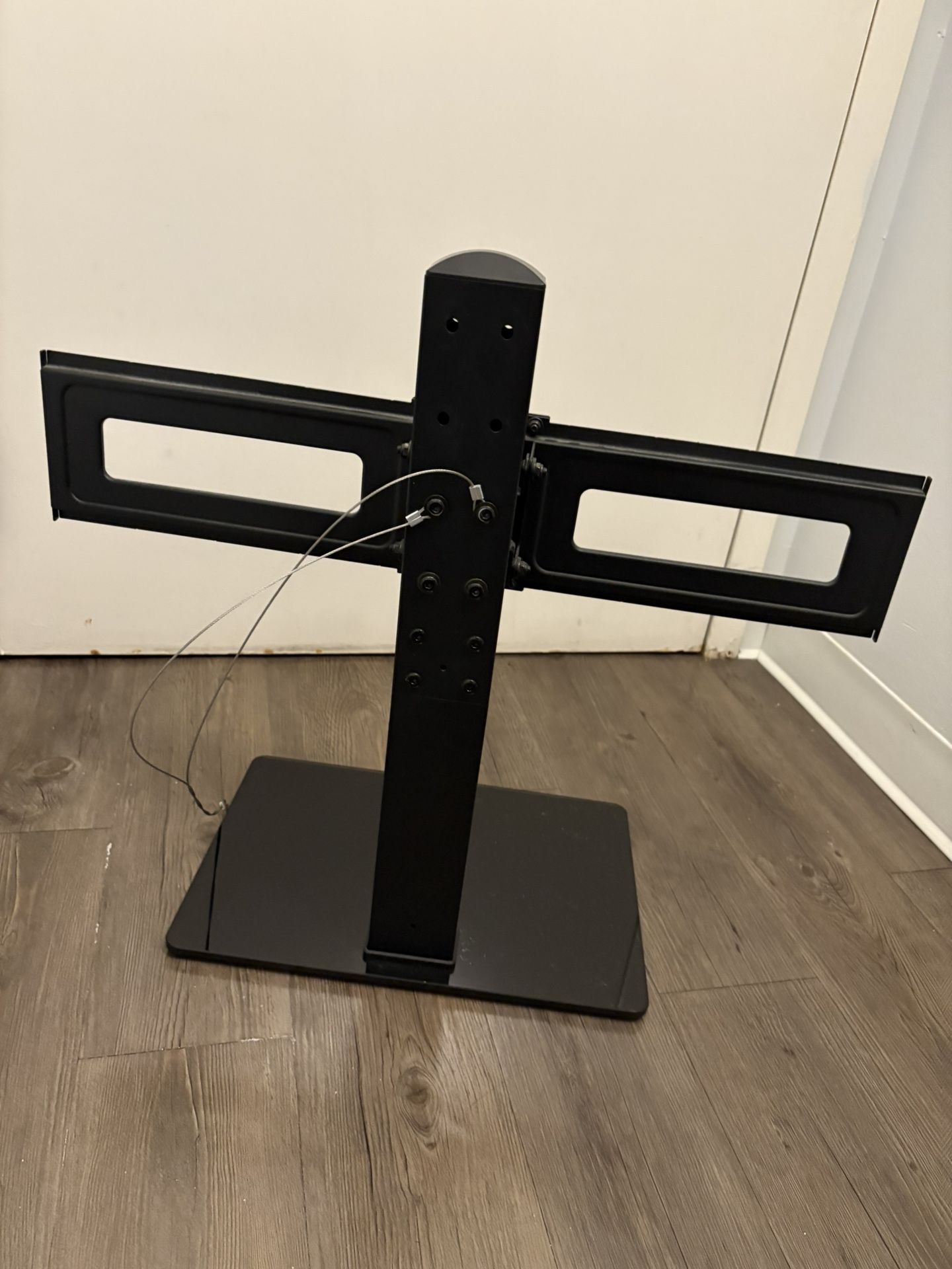TV Mount 