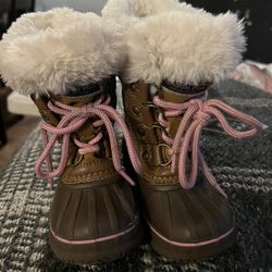 Snow Boots 