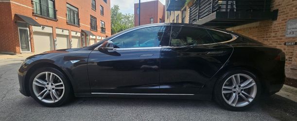 2013 Tesla Model S
