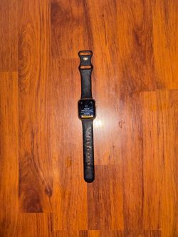 Apple Watch Series 5   40mm