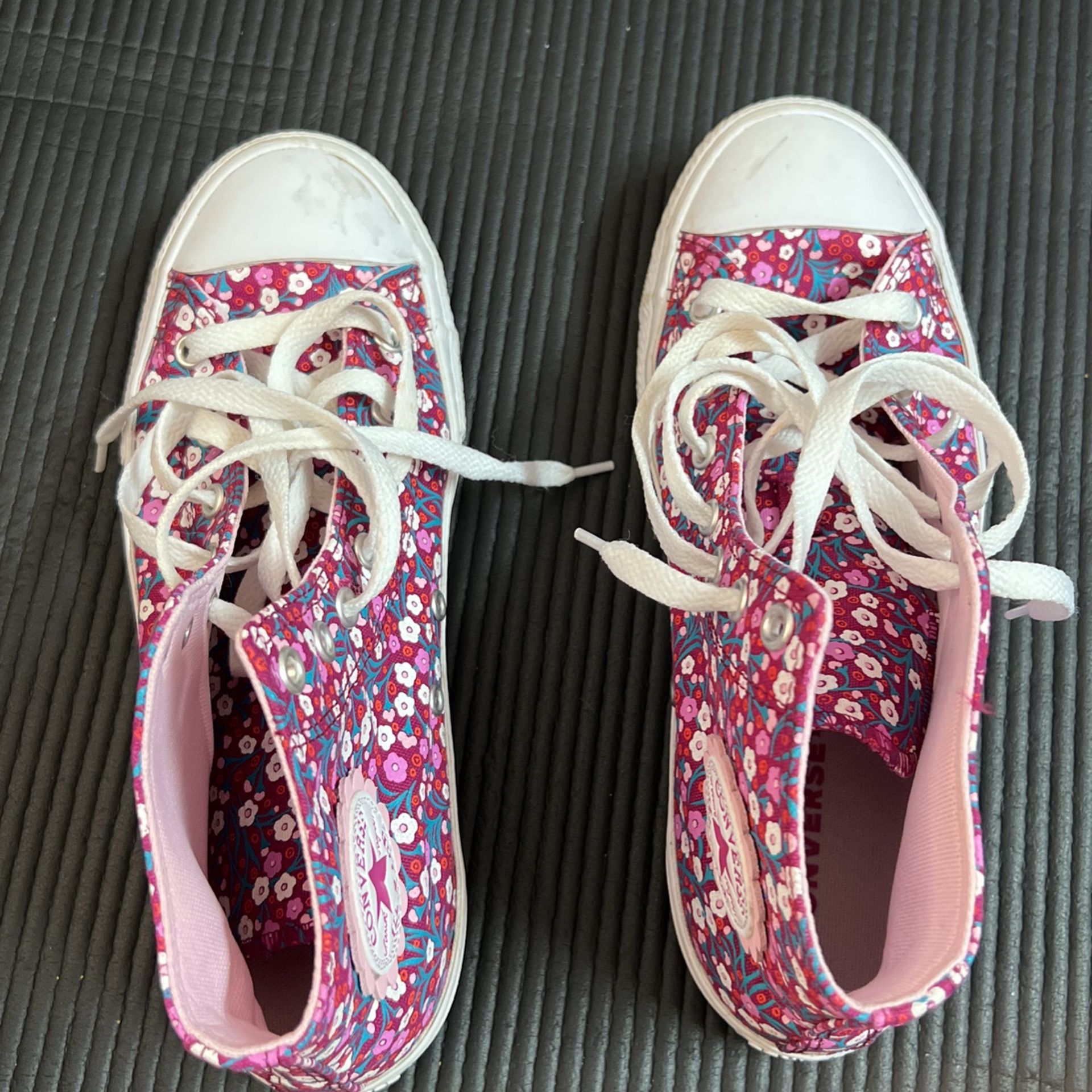 Converse