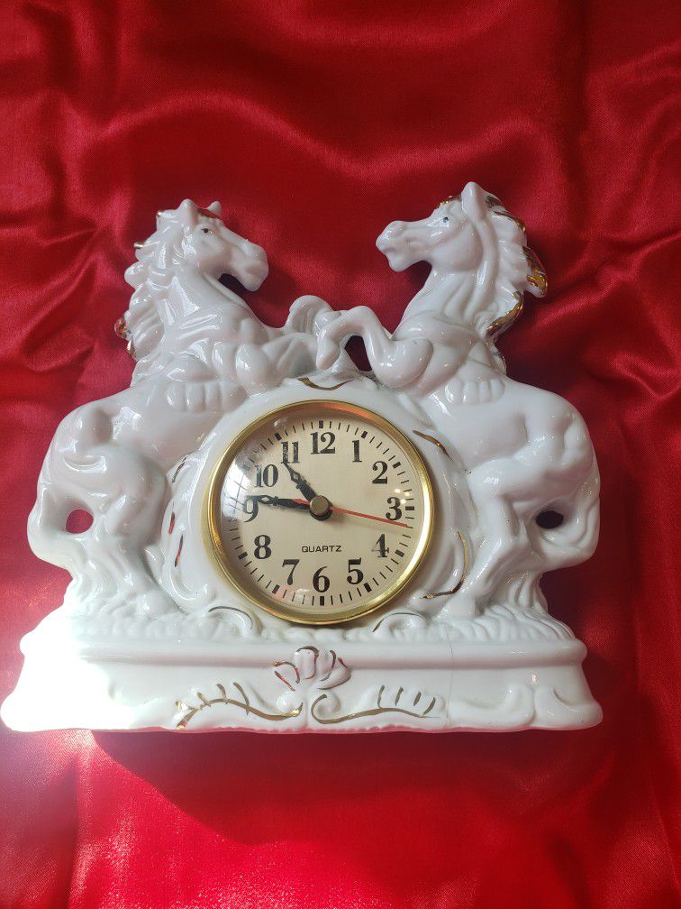 Horse Shaped Antique Clock Watch