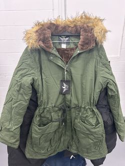 Woman’s Green Hooded Fur Puffer Jacket