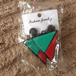 Red green geometric diamond earrings, acrylic diamond earrings, Christmas earring