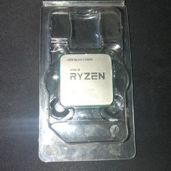 AMD Ryzen 3 3200g