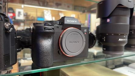 Sony a7 R4.  Mint condition with original box