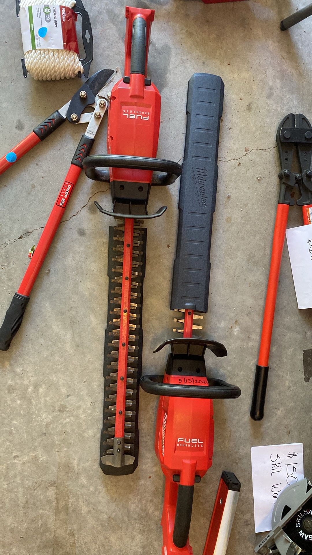 Milwaukee Hedge Trimmers