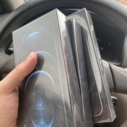 iPhones iPads MacBooks & More! Repairs! 