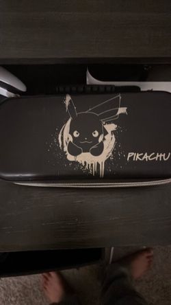 Nintendo pokemon pikachu case