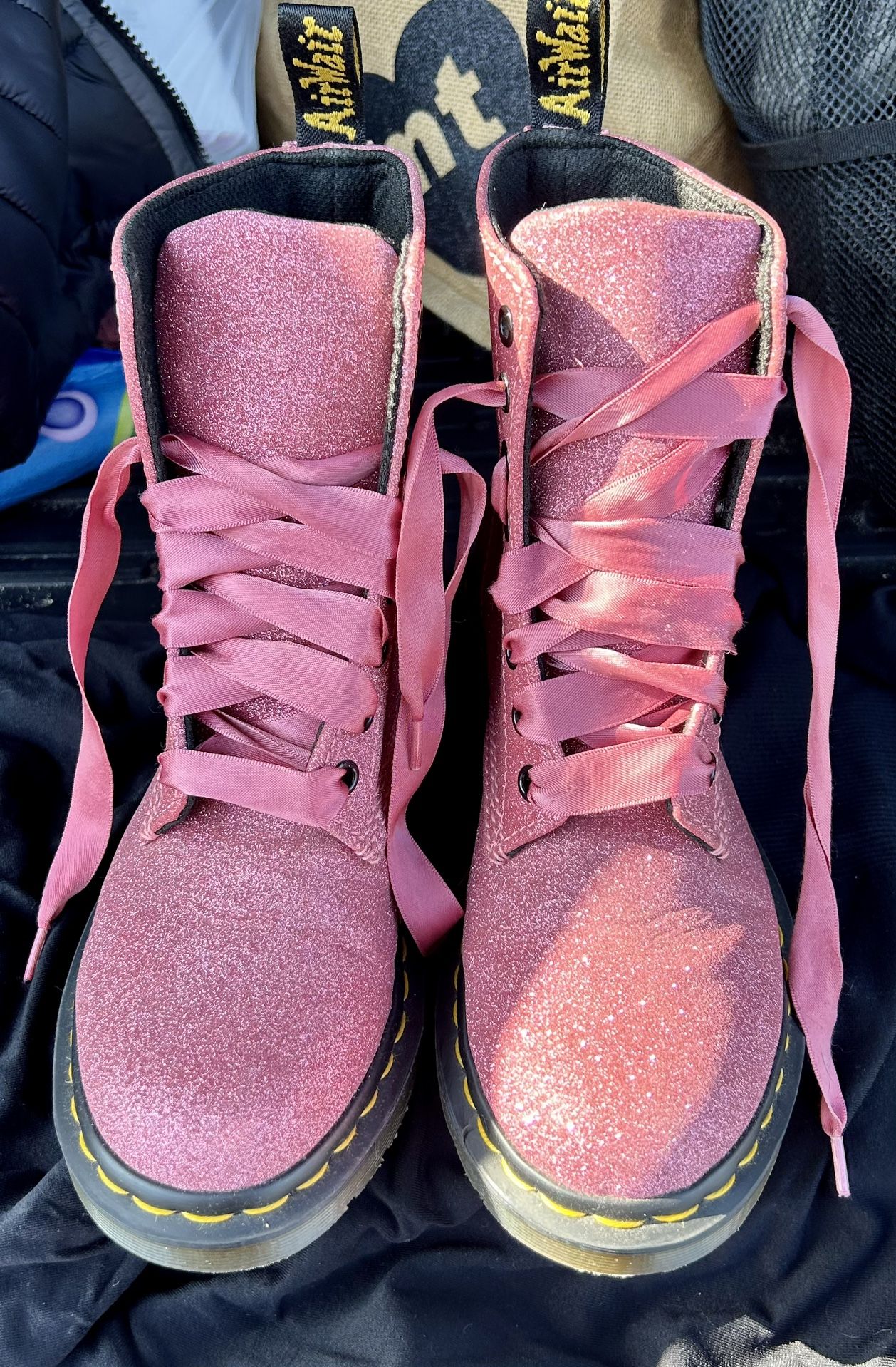 Martens Chunky glitter Farrah 1460 Sparkle Pink Boots!!!! New