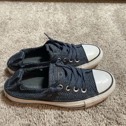 Converse All Star Chuck Taylor low top sk8 sneakers size 5