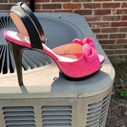 Madison By Shoedazzle Platform Heels 