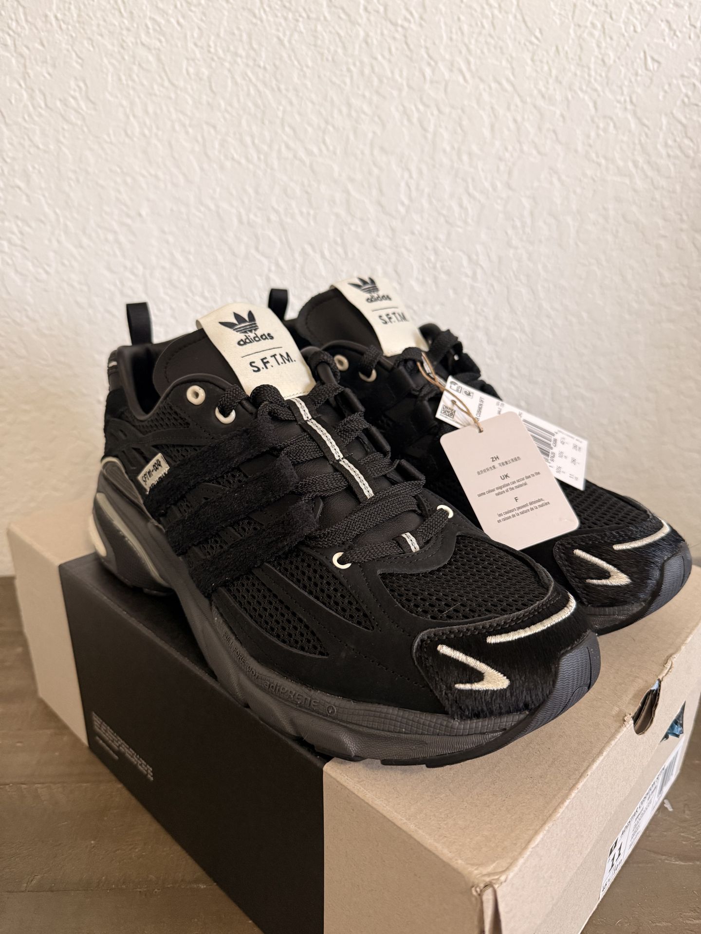 Adidas Adistar Cushion 'Song For the Mute' Black White (JP8416) Men's Running Shoe size 11