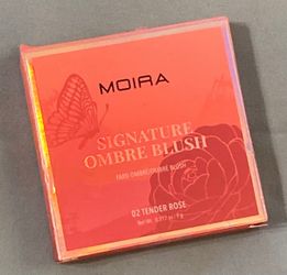 Moira Cosmetics Signature Ombre Blush compact Tender Rose shade 02 0.317 oz