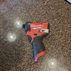 Milwaukee M12 fuel 1/4" hex impact driver 3453-20