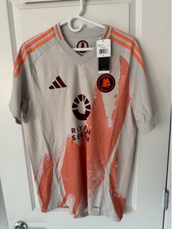 Roma soccer jersey size L