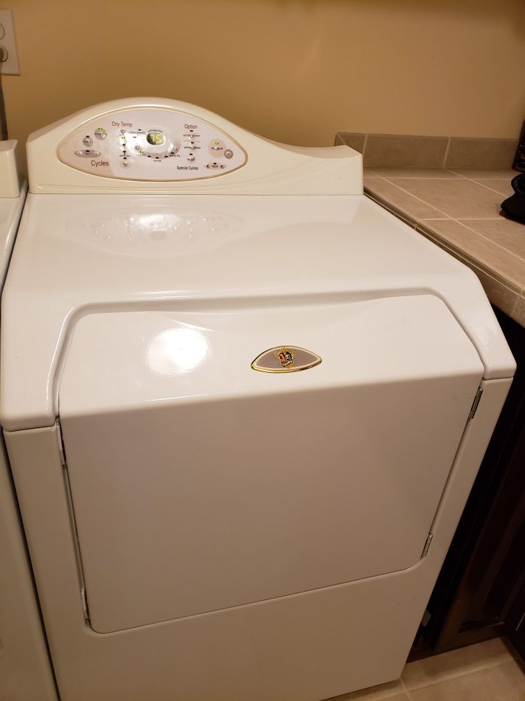 Maytag Neptune Electric Front Load Dryer for Sale in Woodinville, WA