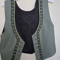 Renaissance vest that goes over Dress