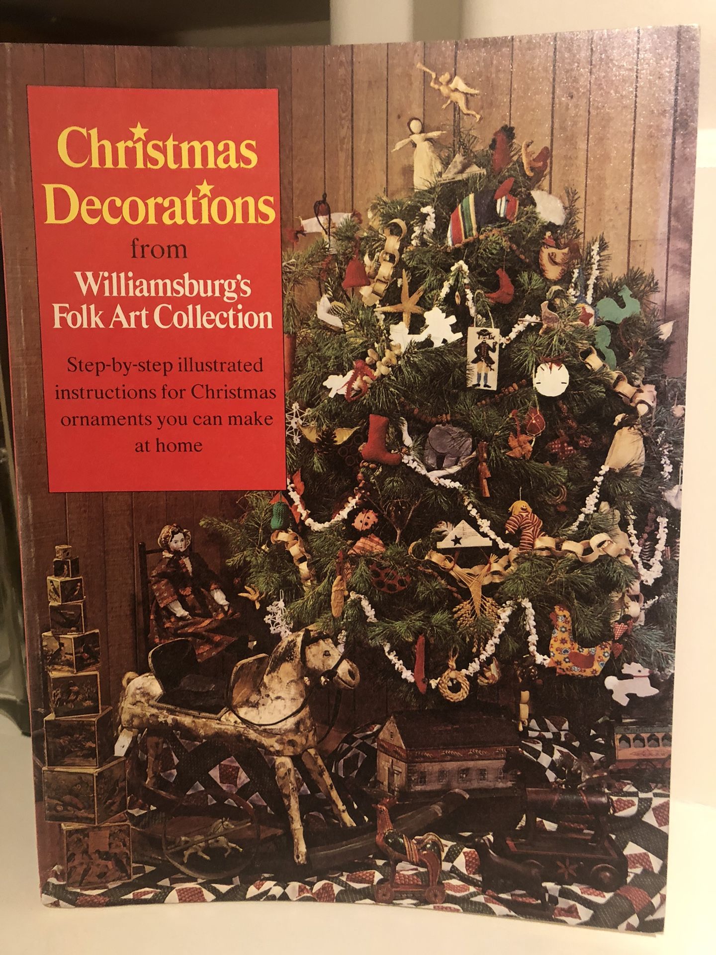 Christmas Decorations From Williamsburg Doll Art Collection