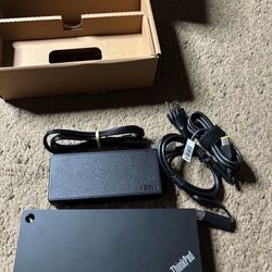 Docking Station | Brand new*