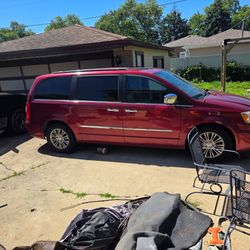2013 Chrysler Town & Country