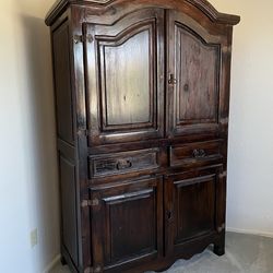 Armoire