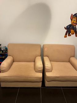 Two comfortable chairs set Two comfortable chairs set