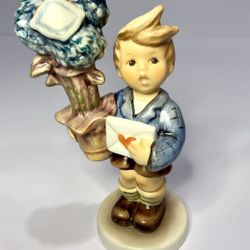 Vintage Special Edition Goebel Hummel "Good News" #539 TMK 7 - 4.5"