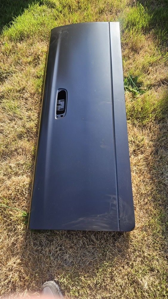 Dodge Pickup Tailgate 02-08 Brand New Primered  With Handle As Well
