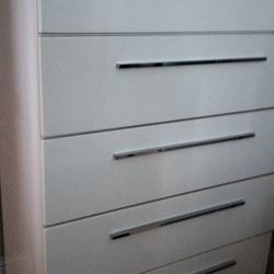 White King Size Bedroom Set 