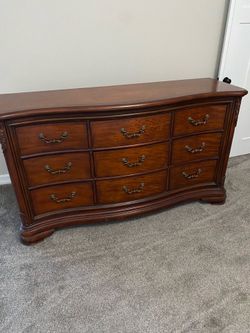 9 drawer dresser
