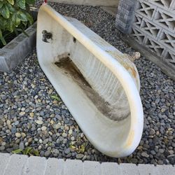 Cast Iron Clawfoot Tub